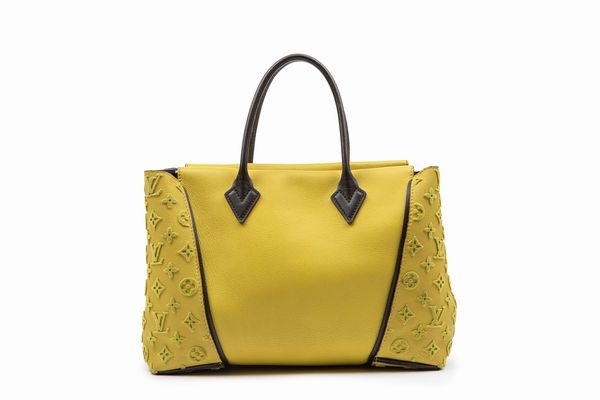 Louis Vuitton : Borsa W Tote Monogram Tuffetage  - Asta Luxury Fashion - Associazione Nazionale - Case d'Asta italiane