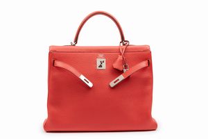 Hermès : Borsa Kelly Retourne 35 cm  - Asta Luxury Fashion - Associazione Nazionale - Case d'Asta italiane