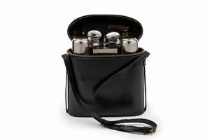 GUCCI : Set da Picnic  - Asta Luxury Fashion - Associazione Nazionale - Case d'Asta italiane