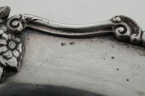 Centrotavola. Argenteria milanese del XX secolo, bollo dell'argentiere consunto  - Asta Argenti - Associazione Nazionale - Case d'Asta italiane