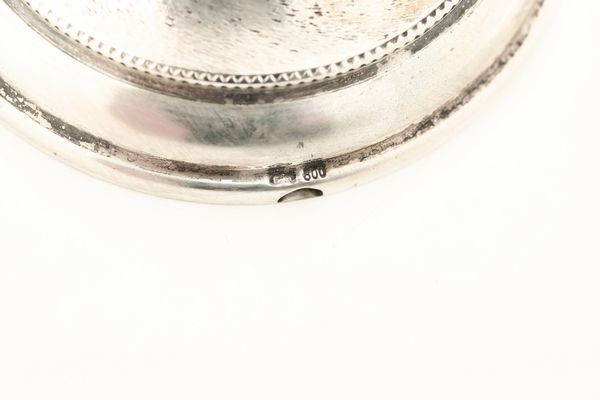 Tre lampade da tavolo rivestite in argento. Differenti argenterie italiane del XX secolo  - Asta Argenti - Associazione Nazionale - Case d'Asta italiane