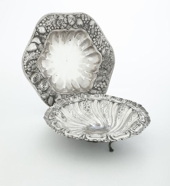 Due centrotavola. Argenteria italiana della prima metà del XX secolo, una argentiere Miracoli, Milano  - Asta Argenti - Associazione Nazionale - Case d'Asta italiane