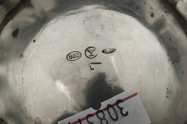 Servizio da tè e caffè. Argenteria italiana del XX secolo, argentiere I.M.A., Alessandria  - Asta Argenti - Associazione Nazionale - Case d'Asta italiane