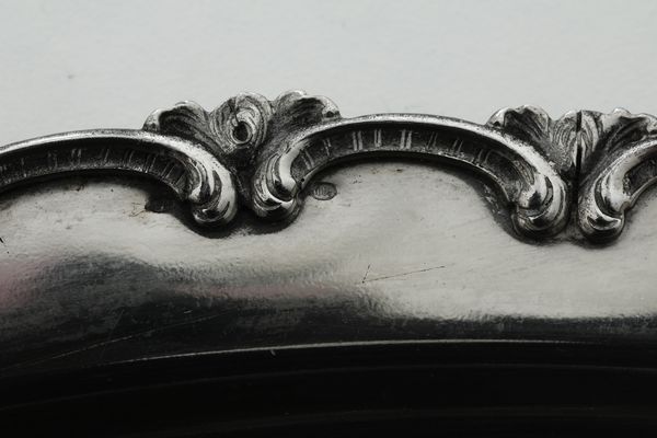 Vassoio biansato. Argenteria artistica italiana del XX secolo  - Asta Argenti - Associazione Nazionale - Case d'Asta italiane