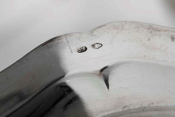 Dodici piattini in argento. Argenteria italiana del XX secolo. Bollo dell'argentiere consunto, Alessandria  - Asta Argenti - Associazione Nazionale - Case d'Asta italiane