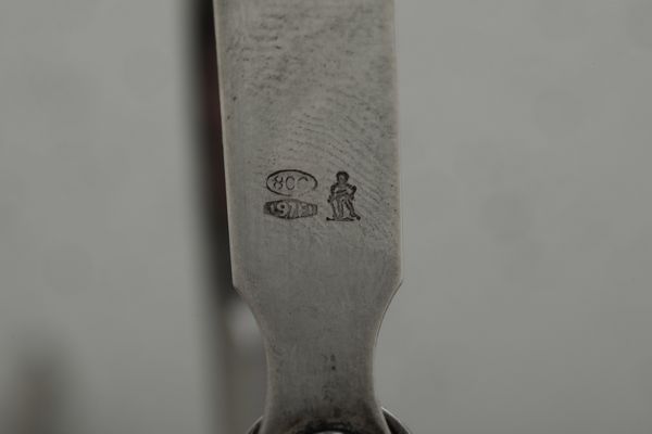 Secchiello in vetro con finimenti in argento. Argenteria toscana del XX secolo  - Asta Argenti - Associazione Nazionale - Case d'Asta italiane