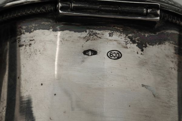 Servizio da tè e caffè. Argenteria italiana del XX secolo, marchio con fascio littorio in uso dal 1925 al 1945, marchio dell'argentiere consunto  - Asta Argenti - Associazione Nazionale - Case d'Asta italiane