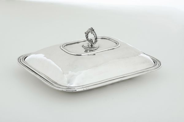 Portavivande. Argenteria milanese del XX secolo. Argentiere Cesare Pinzi  - Asta Argenti - Associazione Nazionale - Case d'Asta italiane