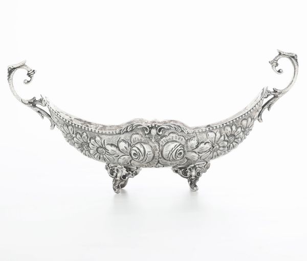 Centrotavola. Argenteria italiana del XX secolo  - Asta Argenti - Associazione Nazionale - Case d'Asta italiane