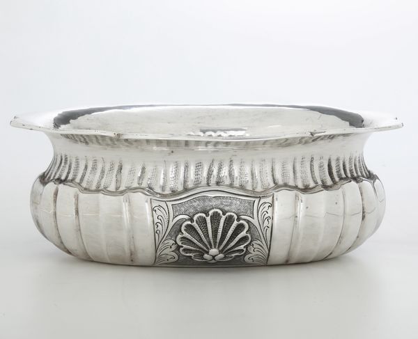 Centrotavola. Argenteria milanese del XX-XXI secolo  - Asta Argenti - Associazione Nazionale - Case d'Asta italiane