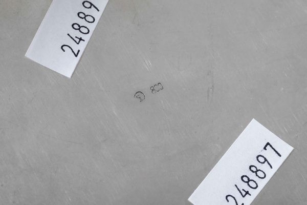 Cestino. Argento fuso e sagomato, manico ad arco in legno ebanizzato. Argenteria artistica italiana del XX secolo  - Asta Argenti - Associazione Nazionale - Case d'Asta italiane