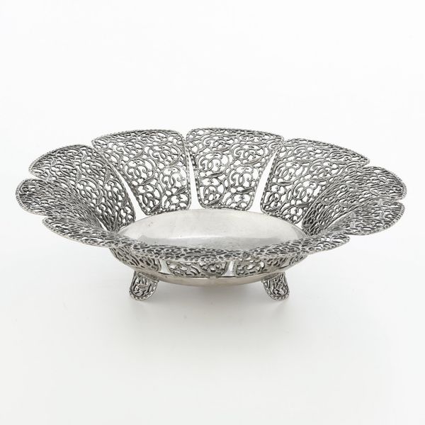 Cestino centrotavola. Argenteria fiorentina del XX-XXI secolo  - Asta Argenti - Associazione Nazionale - Case d'Asta italiane