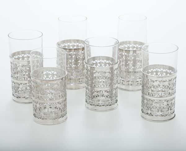 Sei porta bicchieri. Argenteria milanese del XX secolo  - Asta Argenti - Associazione Nazionale - Case d'Asta italiane