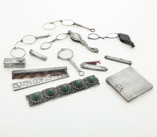 Lotto di bomboniere e piccoli oggetti in argento  - Asta Argenti - Associazione Nazionale - Case d'Asta italiane