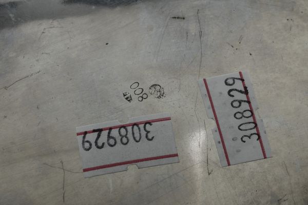 Tre ciotole differenti. Varie argenterie italiane del XX secolo  - Asta Argenti - Associazione Nazionale - Case d'Asta italiane