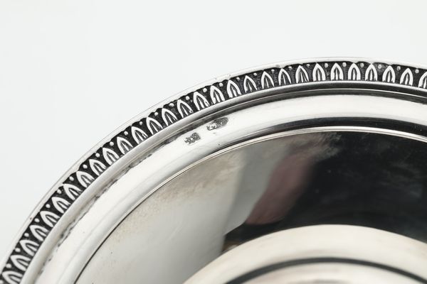 Insieme di 12 lavadita con piattini. Argenteria veneta del XX secolo, argentiere Rino Greggio, Padova<BR>  - Asta Argenti - Associazione Nazionale - Case d'Asta italiane