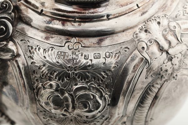 Teiera. Città di Sheffield 1876  - Asta Argenti - Associazione Nazionale - Case d'Asta italiane