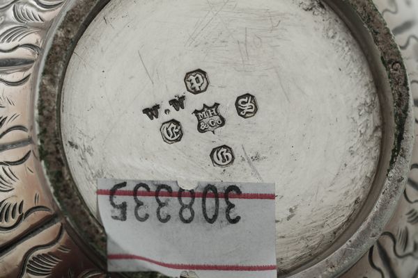 Servizio da tè e caffè in metallo argentato. Inghilterra XX secolo  - Asta Argenti - Associazione Nazionale - Case d'Asta italiane