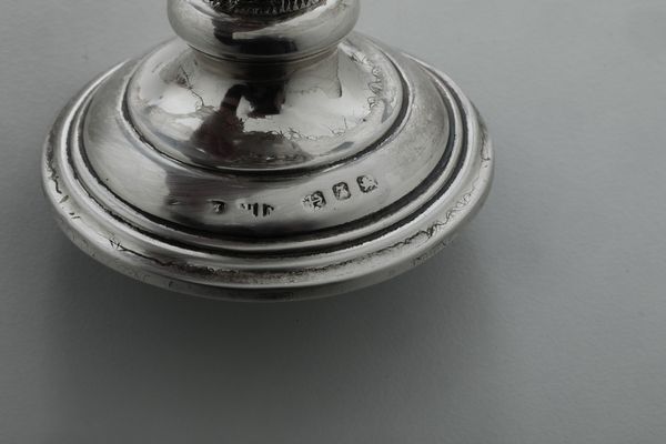 Coppia di porta calici. Birmingham 1899  - Asta Argenti - Associazione Nazionale - Case d'Asta italiane