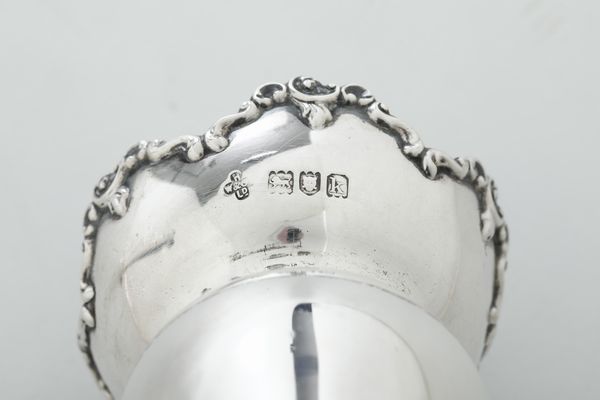 Coppia di vasetti. Londra 1905  - Asta Argenti - Associazione Nazionale - Case d'Asta italiane