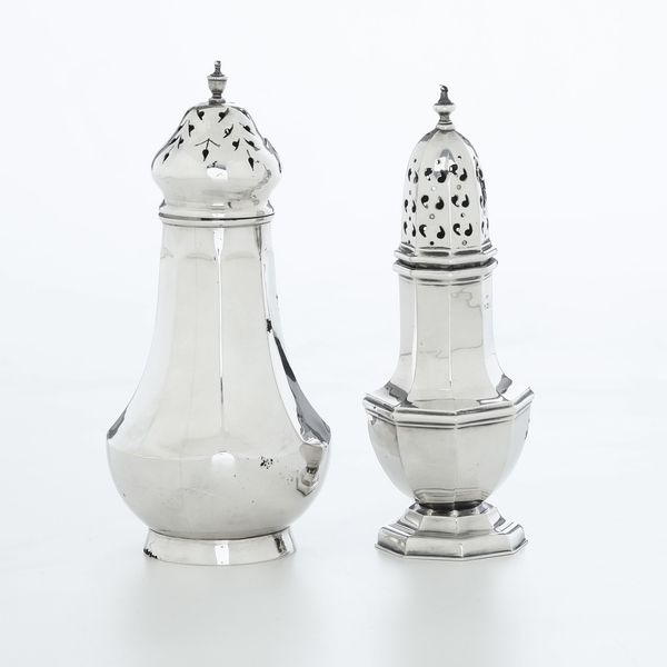 Coppia di saliere. Birmingham 1929 e 1939  - Asta Argenti - Associazione Nazionale - Case d'Asta italiane