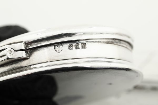 Scatola. Londra 1916. Tessiers ltd:: Arthur Martin Parsons & Frank Herbert Parsons  - Asta Argenti - Associazione Nazionale - Case d'Asta italiane