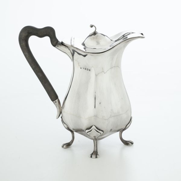 Teiera. Birmingham 1909, argentiere E.B. (non identificato)  - Asta Argenti - Associazione Nazionale - Case d'Asta italiane