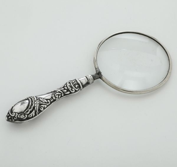 Lente. Inghilterra XX secolo  - Asta Argenti - Associazione Nazionale - Case d'Asta italiane