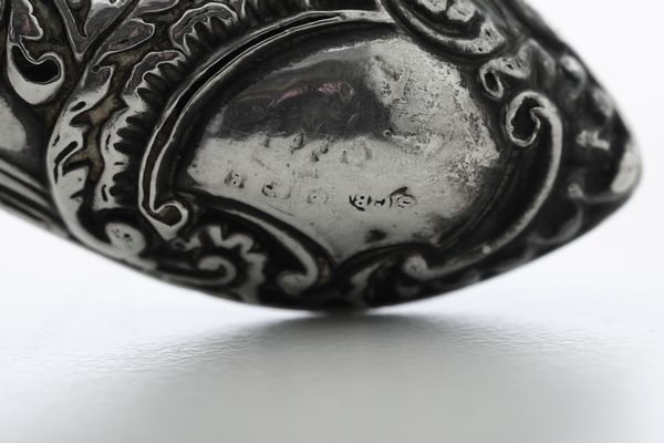 Lente. Inghilterra XX secolo  - Asta Argenti - Associazione Nazionale - Case d'Asta italiane