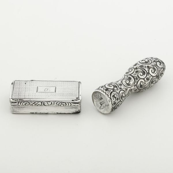 Scatola e sigillo. Inghilterra XX secolo  - Asta Argenti - Associazione Nazionale - Case d'Asta italiane