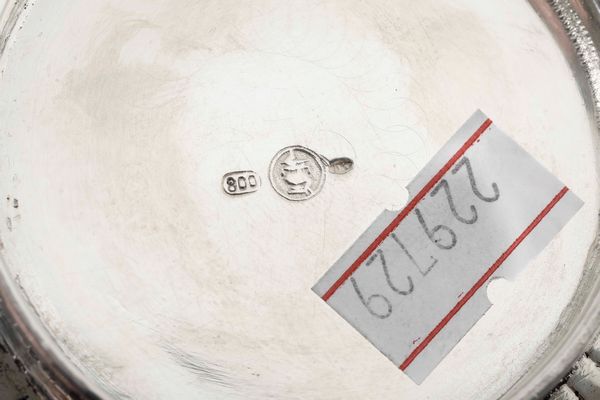 Servizio da tè e caffè in argento. Argenteria italiana del XX secolo. Bollo dell'argentiere consunto  - Asta Argenti - Associazione Nazionale - Case d'Asta italiane