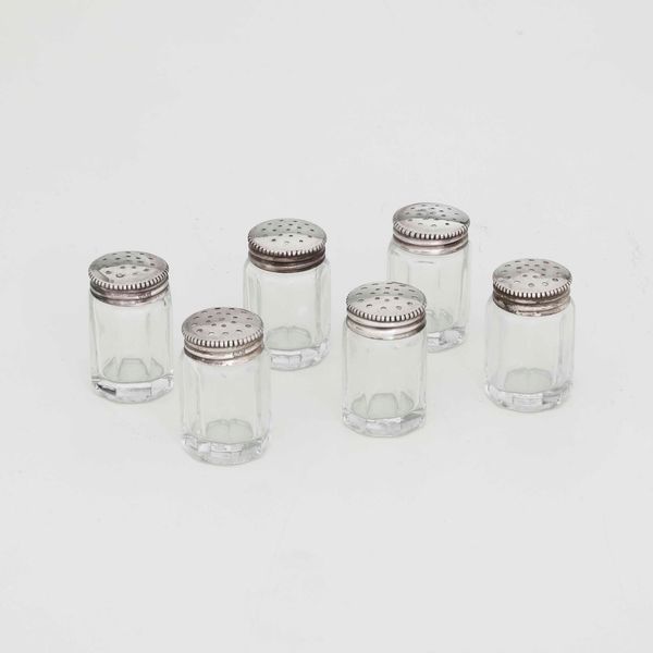 Set di porta sale e pepe in argento sterling e vetro. Argenteria del XX secolo  - Asta Argenti - Associazione Nazionale - Case d'Asta italiane