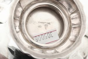 Caffettiera. Argenteria milanese del XX secolo, argentiere Miracoli  - Asta Argenti - Associazione Nazionale - Case d'Asta italiane
