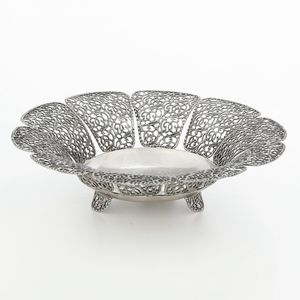 Cestino centrotavola. Argenteria fiorentina del XX-XXI secolo  - Asta Argenti - Associazione Nazionale - Case d'Asta italiane