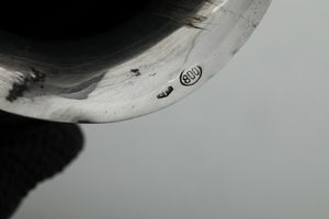 Due vasi diversi. Argenteria italiana del XX secolo, uno con marchio con fascio littorio in uso dal 1935 al 1945  - Asta Argenti - Associazione Nazionale - Case d'Asta italiane