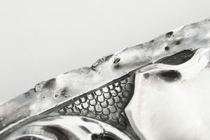 Vassoio. Argenteria italiana del XX secolo (apparentemente privo di punzonatura)  - Asta Argenti - Associazione Nazionale - Case d'Asta italiane