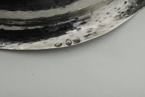 Vassoietto. Argenteria italiana del XX secolo, marchio dell'argentiere consunto  - Asta Argenti - Associazione Nazionale - Case d'Asta italiane