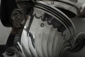 Caffettiera. Francia XX secolo  - Asta Argenti - Associazione Nazionale - Case d'Asta italiane