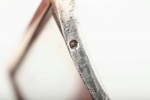 Lotto in argento composto da quattro scatole con coperchio e un vassoio. Differenti epoche e manifatture  - Asta Argenti - Associazione Nazionale - Case d'Asta italiane