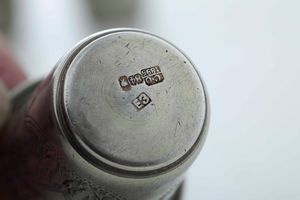 Quattro bicchieri. Argento fuso, sbalzato e cesellato. Russia fine XIX secolo, differenti manifatture  - Asta Argenti - Associazione Nazionale - Case d'Asta italiane