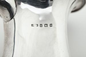 Teiera. Birmingham 1909, argentiere E.B. (non identificato)  - Asta Argenti - Associazione Nazionale - Case d'Asta italiane