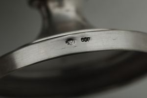 Teiera, formaggera e due zuccheriere. Argenteria italiana del XX secolo, vari argentieri  - Asta Argenti - Associazione Nazionale - Case d'Asta italiane