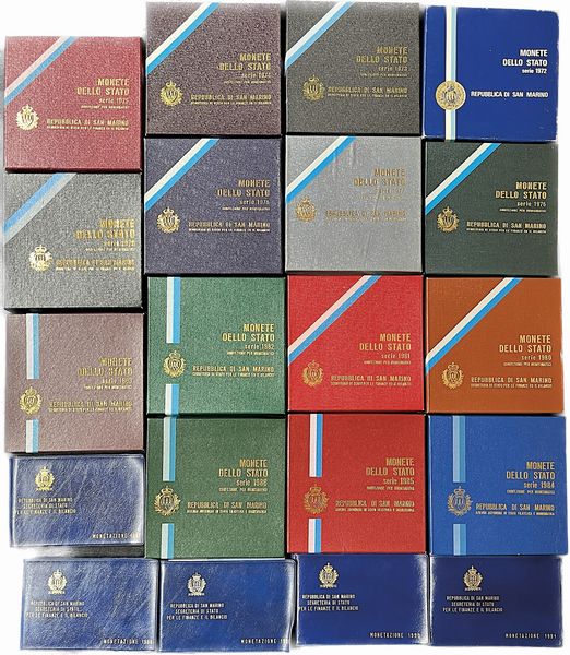 SAN MARINO. Lotto di 27 confezioni ufficiali.  - Asta Numismatica - Associazione Nazionale - Case d'Asta italiane