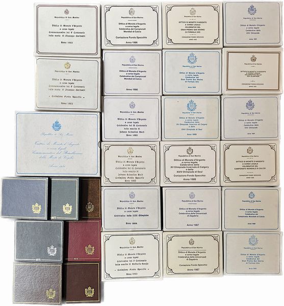 SAN MARINO. Lotto di 45 confezioni ufficiali.  - Asta Numismatica - Associazione Nazionale - Case d'Asta italiane