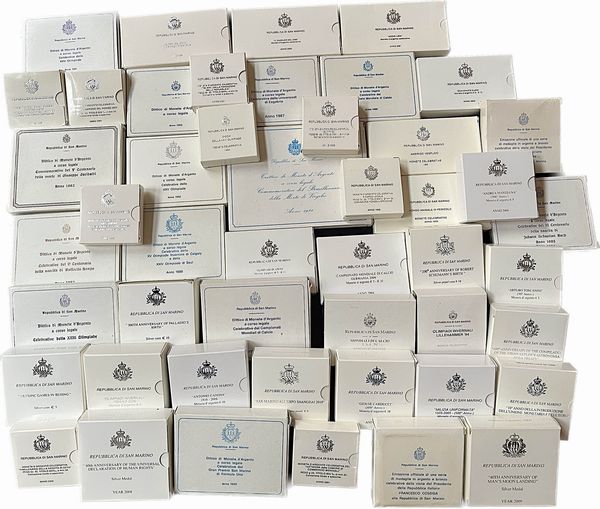 SAN MARINO. Lotto di circa 110 astucci.  - Asta Numismatica - Associazione Nazionale - Case d'Asta italiane