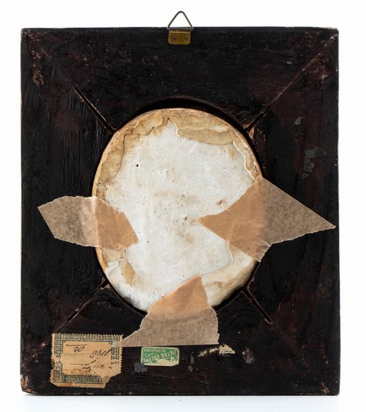 bassorilievo in platre siglato Nini f(ecit) di giovane gentiluomo  - Asta Militaria, Ordini cavallereschi, Napoleonica - Associazione Nazionale - Case d'Asta italiane