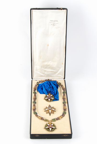 Portogallo, Ordine della Torre, Gran  Collare in astuccio  - Asta Militaria, Ordini cavallereschi, Napoleonica - Associazione Nazionale - Case d'Asta italiane