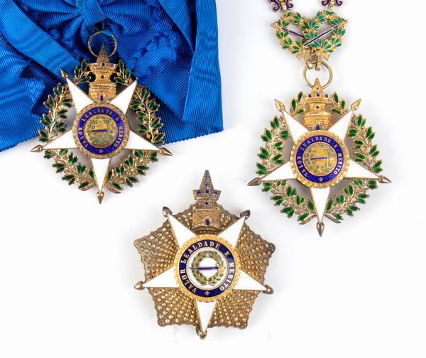 Portogallo, Ordine della Torre, Gran  Collare in astuccio  - Asta Militaria, Ordini cavallereschi, Napoleonica - Associazione Nazionale - Case d'Asta italiane