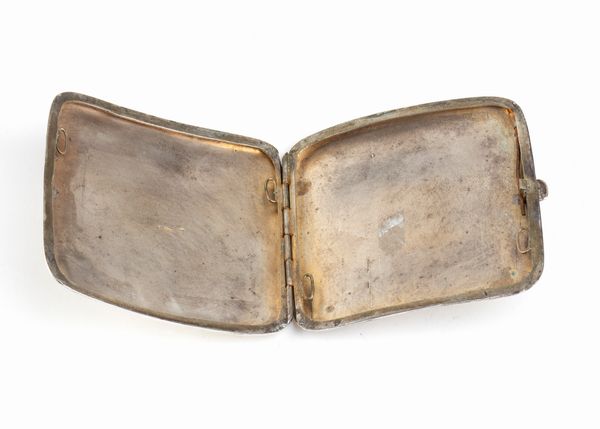 Portasigarette in argento con fregio Dirigibilista  - Asta Militaria, Ordini cavallereschi, Napoleonica - Associazione Nazionale - Case d'Asta italiane