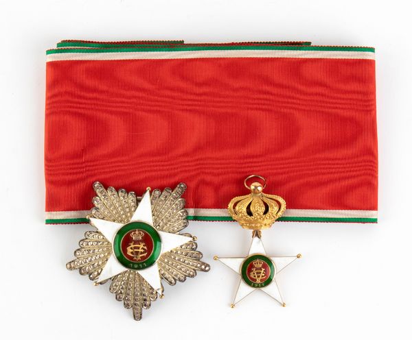 Ordine della Stella Coloniale, Gran croce, placca, fascia e pendente  - Asta Militaria, Ordini cavallereschi, Napoleonica - Associazione Nazionale - Case d'Asta italiane